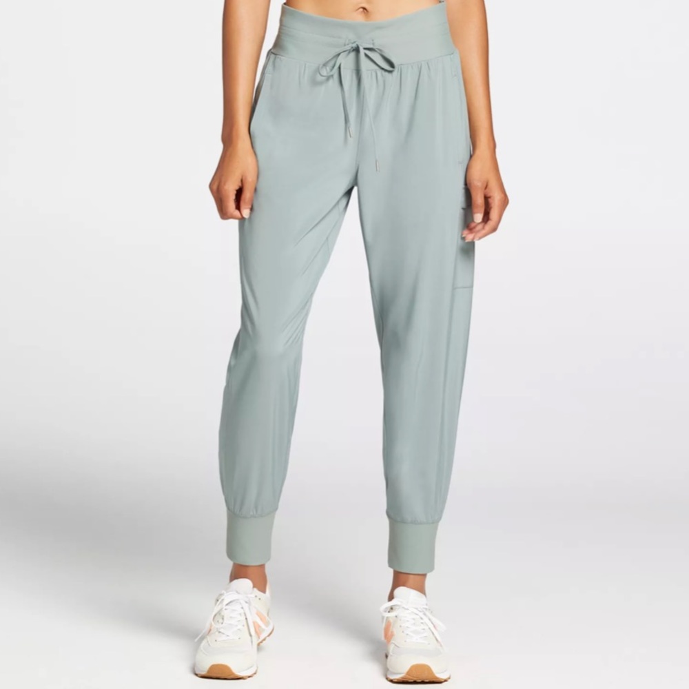 Nylon active pants from CALIA.